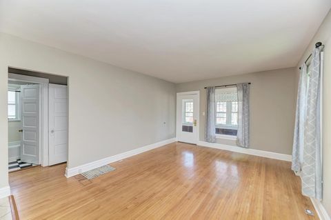 Tiny photo for 904 Caton Avenue, Joliet, IL 60435 (MLS # 12599875)