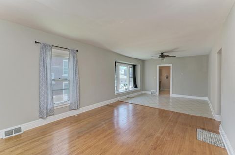 Tiny photo for 904 Caton Avenue, Joliet, IL 60435 (MLS # 12599875)