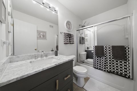 Tiny photo for 1615 Victoria Park Circle, Aurora, IL 60504 (MLS # 12605547)