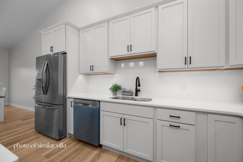 Tiny photo for 1867 REDBUD Circle #103, Eldridge, IA 52748 (MLS # QC4264689)