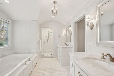 Tiny photo for 349 E BLODGETT Avenue, Lake Bluff, IL 60044 (MLS # 12576240)