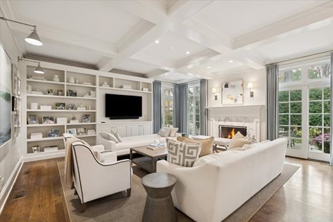 Tiny photo for 349 E BLODGETT Avenue, Lake Bluff, IL 60044 (MLS # 12576240)