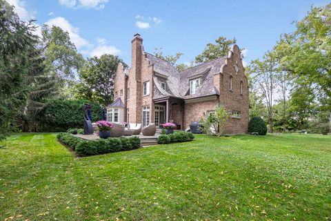 Tiny photo for 349 E BLODGETT Avenue, Lake Bluff, IL 60044 (MLS # 12576240)