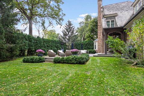 Tiny photo for 349 E BLODGETT Avenue, Lake Bluff, IL 60044 (MLS # 12576240)