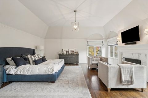 Tiny photo for 349 E BLODGETT Avenue, Lake Bluff, IL 60044 (MLS # 12576240)