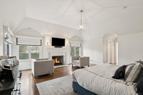 Tiny photo for 349 E BLODGETT Avenue, Lake Bluff, IL 60044 (MLS # 12576240)