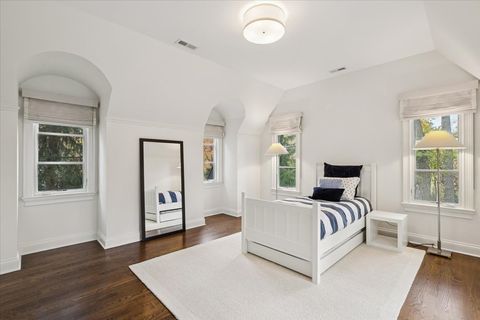 Tiny photo for 349 E BLODGETT Avenue, Lake Bluff, IL 60044 (MLS # 12576240)