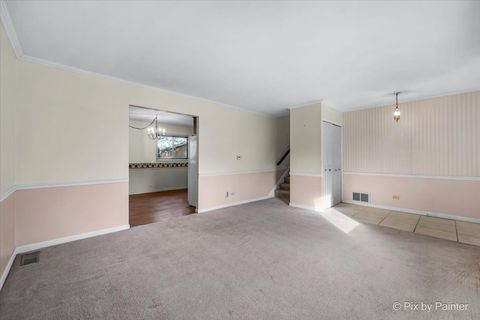 Tiny photo for 500 Colgate Court, Hoffman Estates, IL 60169 (MLS # 12514376)