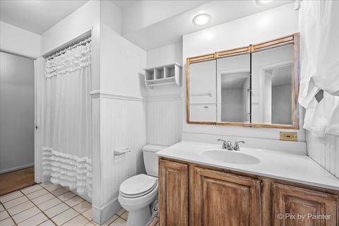 Tiny photo for 500 Colgate Court, Hoffman Estates, IL 60169 (MLS # 12514376)