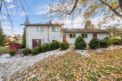 Tiny photo for 500 Colgate Court, Hoffman Estates, IL 60169 (MLS # 12514376)