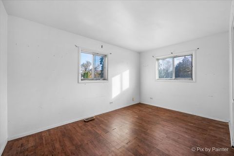 Tiny photo for 500 Colgate Court, Hoffman Estates, IL 60169 (MLS # 12514376)