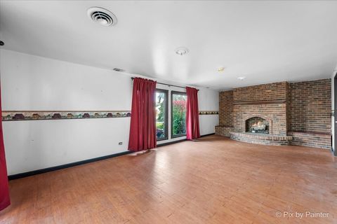 Tiny photo for 500 Colgate Court, Hoffman Estates, IL 60169 (MLS # 12514376)