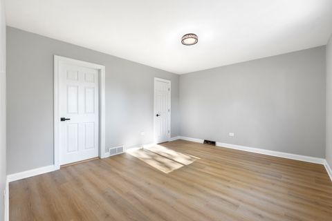 Tiny photo for 22 N 12th Street, St. Charles, IL 60174 (MLS # 12626635)