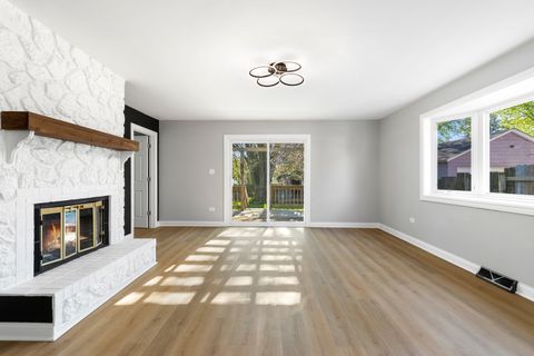 Tiny photo for 22 N 12th Street, St. Charles, IL 60174 (MLS # 12626635)