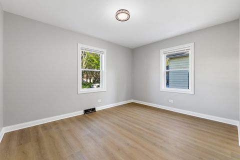 Tiny photo for 22 N 12th Street, St. Charles, IL 60174 (MLS # 12626635)