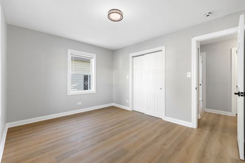 Tiny photo for 22 N 12th Street, St. Charles, IL 60174 (MLS # 12626635)