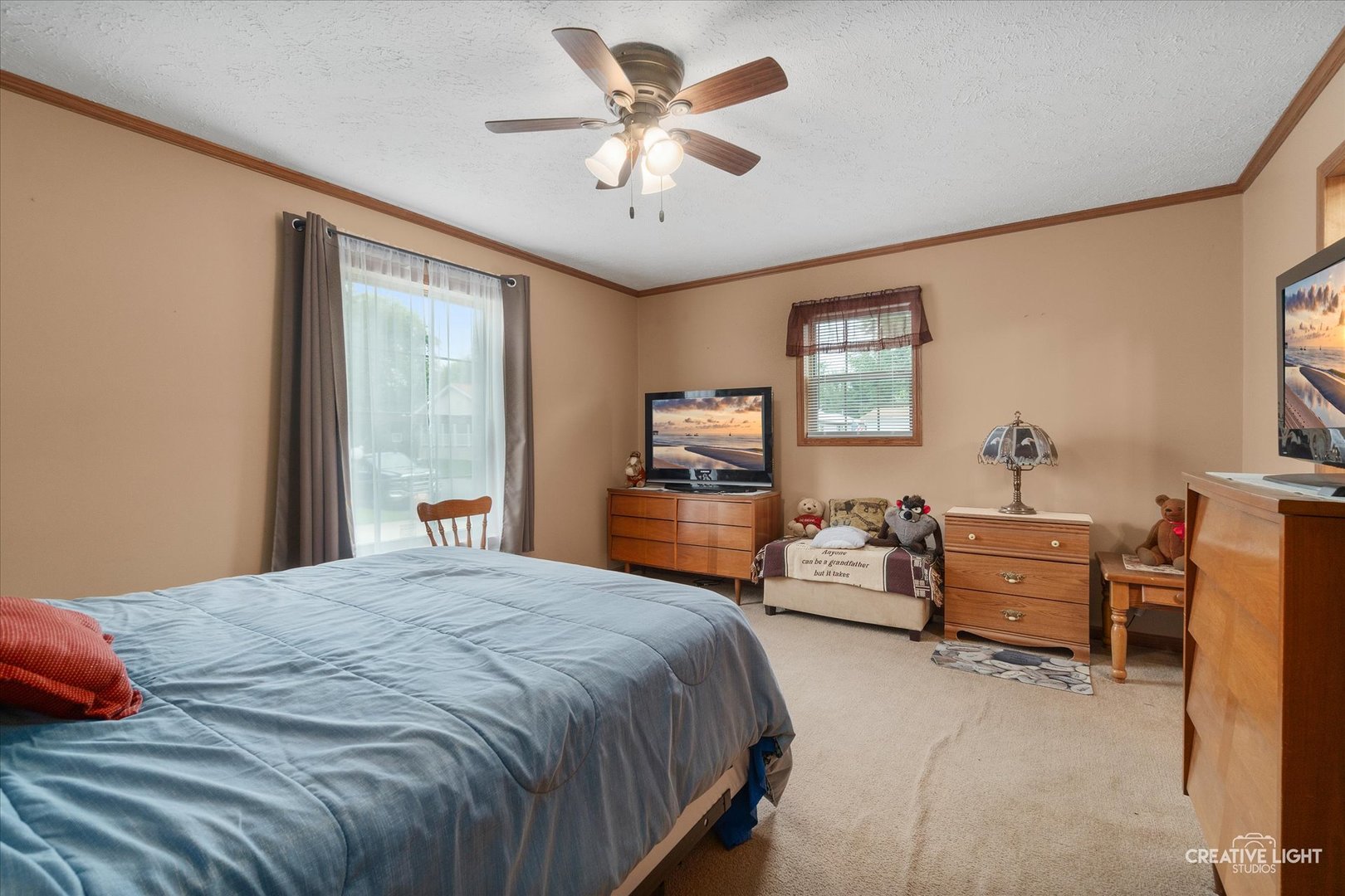 13 Hickory Lane