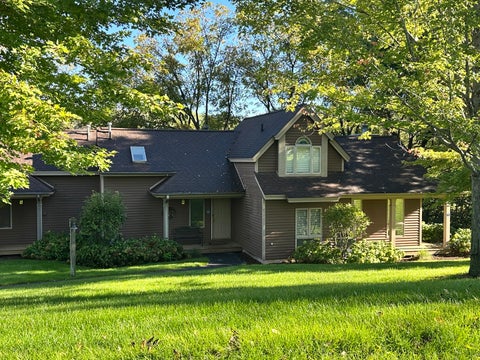 Photo of 111 Walnut Hill Drive #111, Galena, IL 61036 (MLS # 12767604)