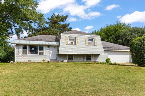 Tiny photo for 1N043 Darling Street, Carol Stream, IL 60188 (MLS # 12750559)