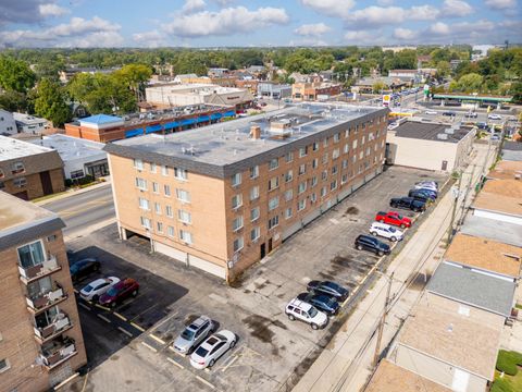 Tiny photo for 1227 S harlem Avenue #307, Berwyn, IL 60402 (MLS # 12485672)