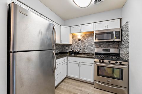 Tiny photo for 1227 S harlem Avenue #307, Berwyn, IL 60402 (MLS # 12485672)