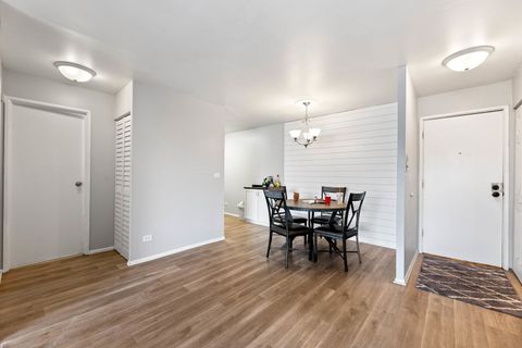 Tiny photo for 1227 S harlem Avenue #307, Berwyn, IL 60402 (MLS # 12485672)
