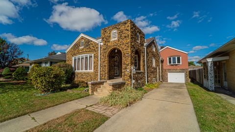 Photo of 122 Elizabeth Street, Calumet City, IL 60409 (MLS # 12509381)