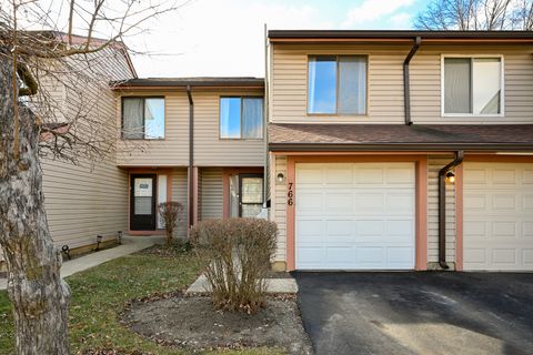 Photo of 766 Colorado Court, Carol Stream, IL 60188 (MLS # 12539269)