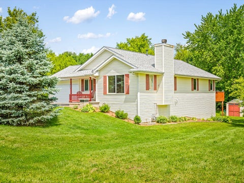 Tiny photo for 117 PEMBROKE Road SW, Poplar Grove, IL 61065 (MLS # 12693444)