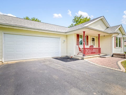 Tiny photo for 117 PEMBROKE Road SW, Poplar Grove, IL 61065 (MLS # 12693444)