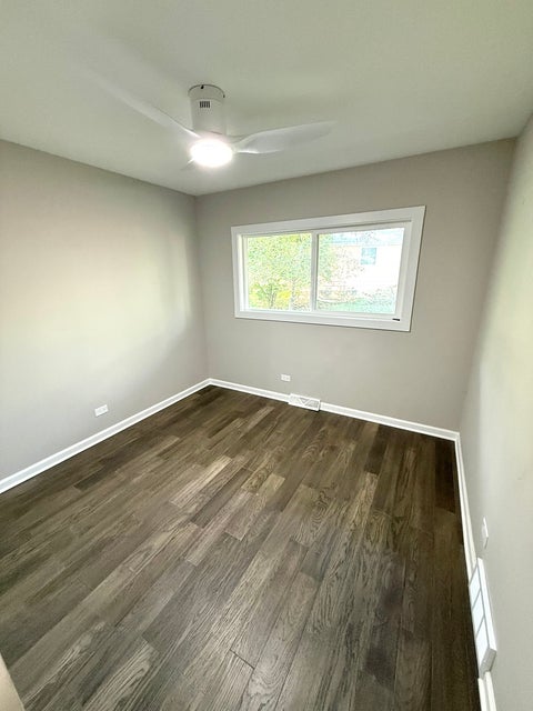 Tiny photo for 1500 Evergreen Street, St. Charles, IL 60174 (MLS # 12790568)