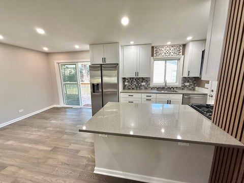 Tiny photo for 1500 Evergreen Street, St. Charles, IL 60174 (MLS # 12790568)