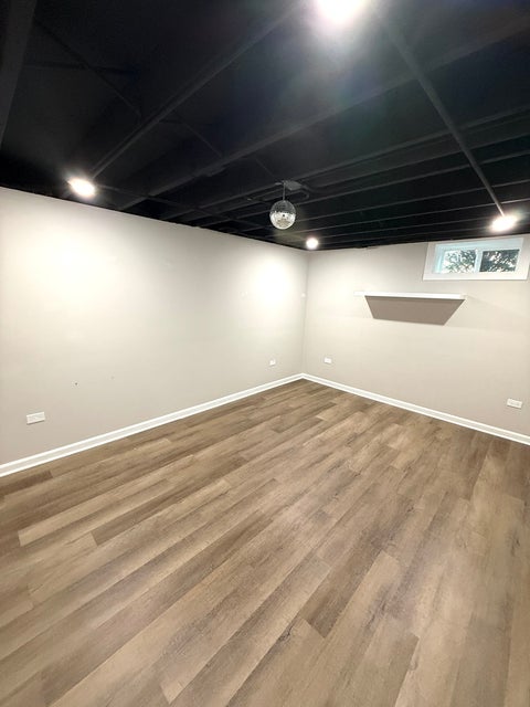 Tiny photo for 1500 Evergreen Street, St. Charles, IL 60174 (MLS # 12790568)