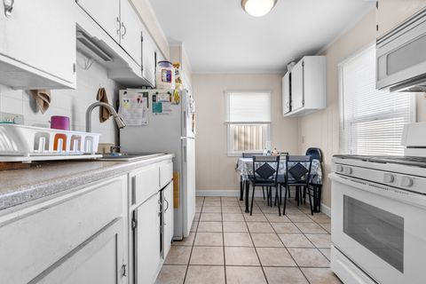 Tiny photo for 815 20th Street, Rockford, IL 61104 (MLS # 12491642)
