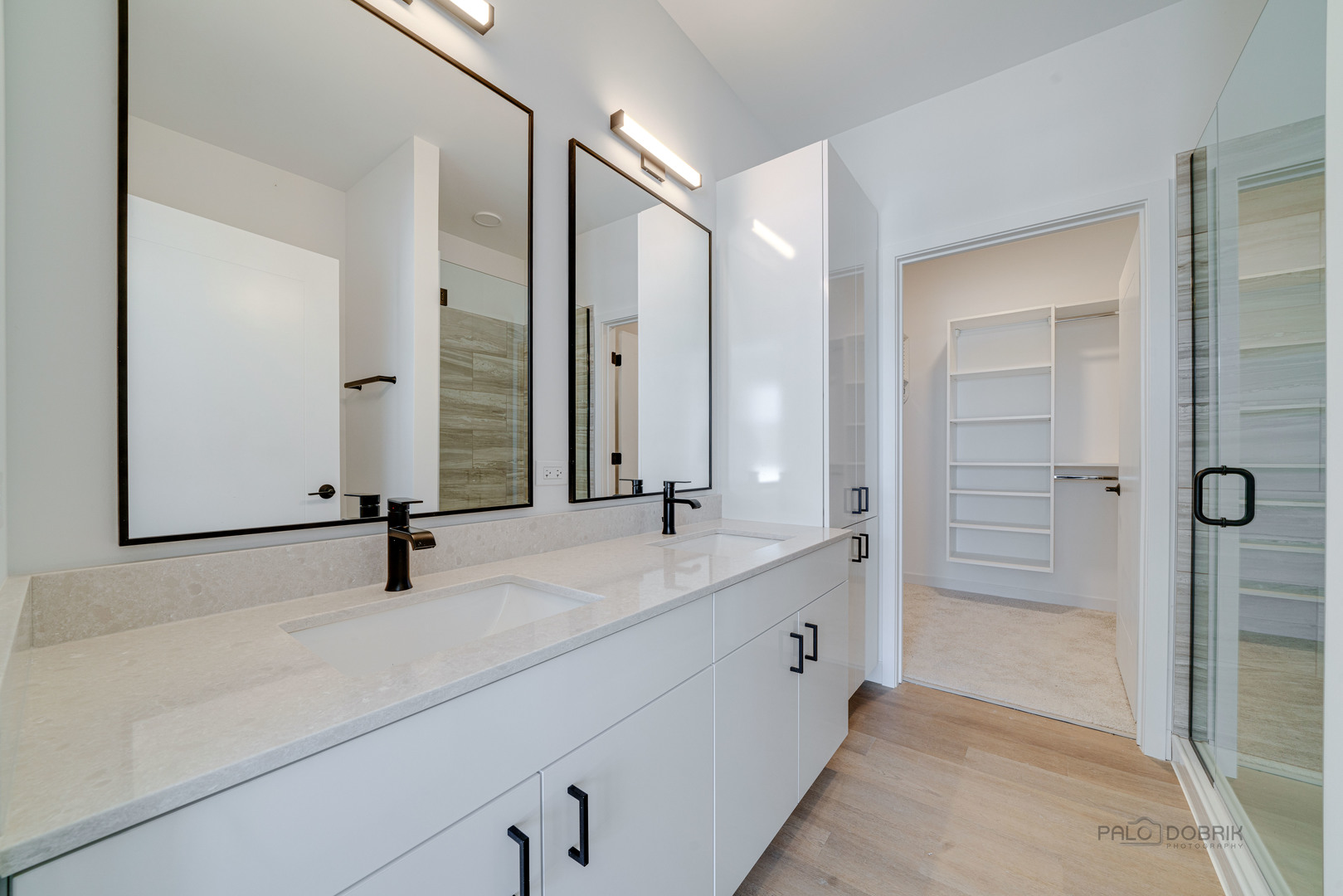 Vernon Hills, Illinois 60061, United States, 3 Bedrooms Bedrooms, ,2 BathroomsBathrooms,Residential,Active,239238