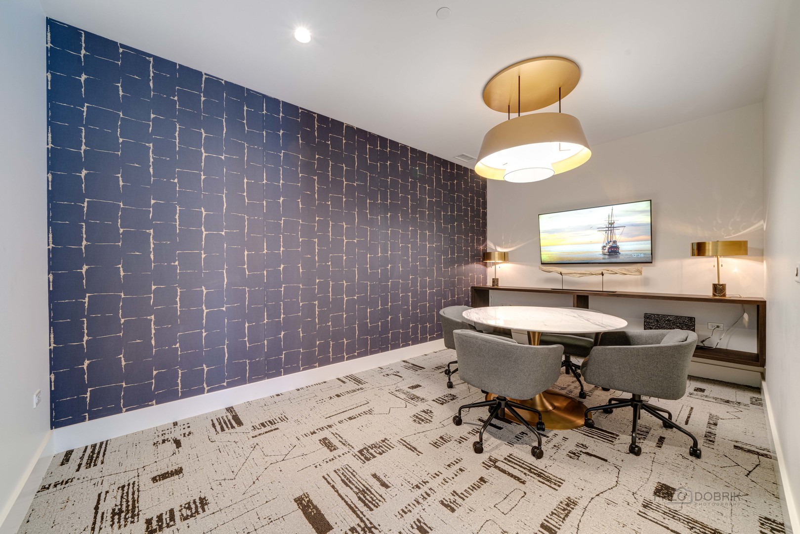 Vernon Hills, Illinois 60061, United States, 3 Bedrooms Bedrooms, ,2 BathroomsBathrooms,Residential,Active,239238