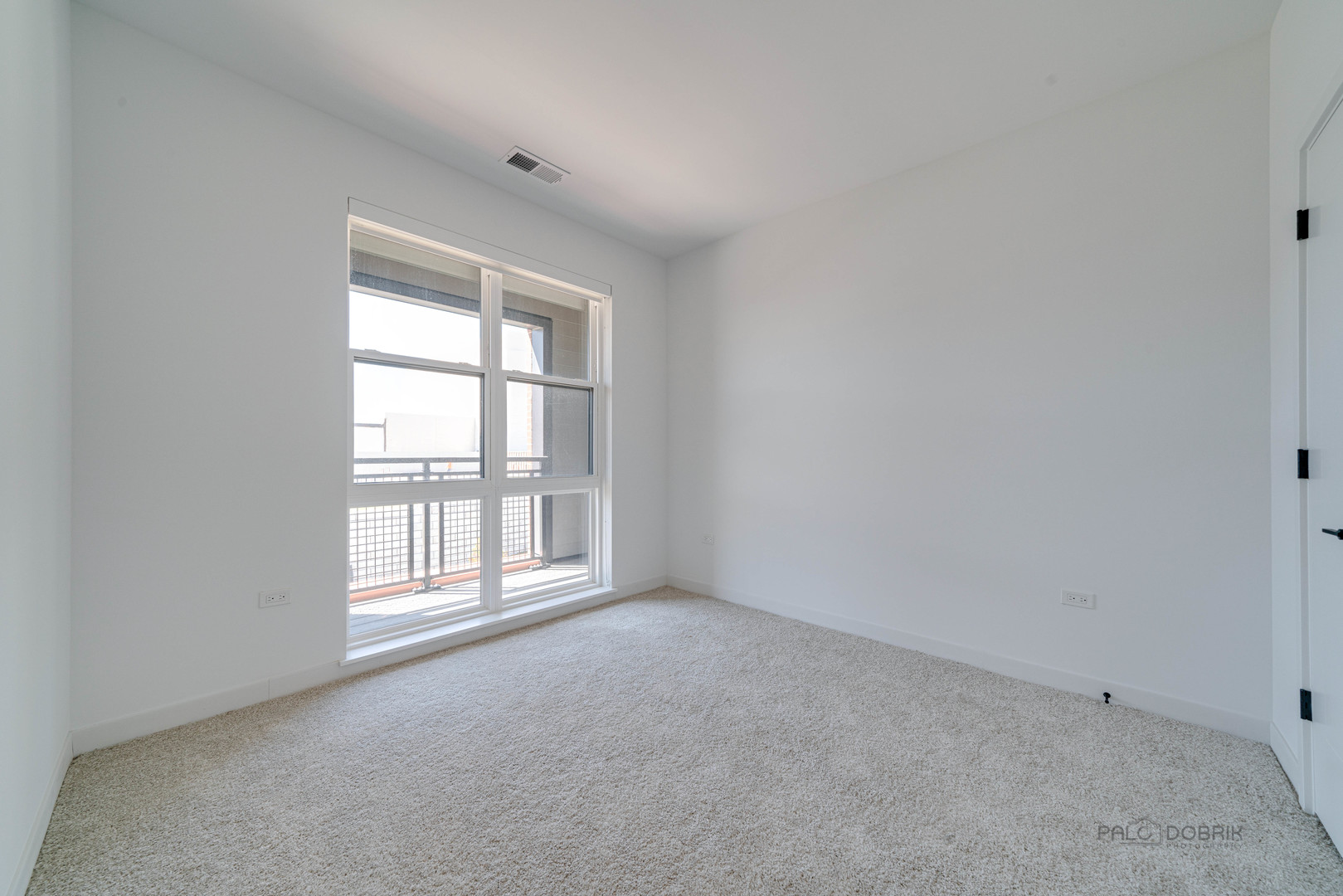 Vernon Hills, Illinois 60061, United States, 3 Bedrooms Bedrooms, ,2 BathroomsBathrooms,Residential,Active,239238