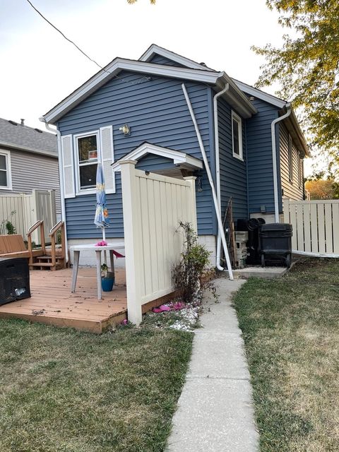 Tiny photo for 312 23rd Avenue, Ottawa, IL 61350 (MLS # 12488309)