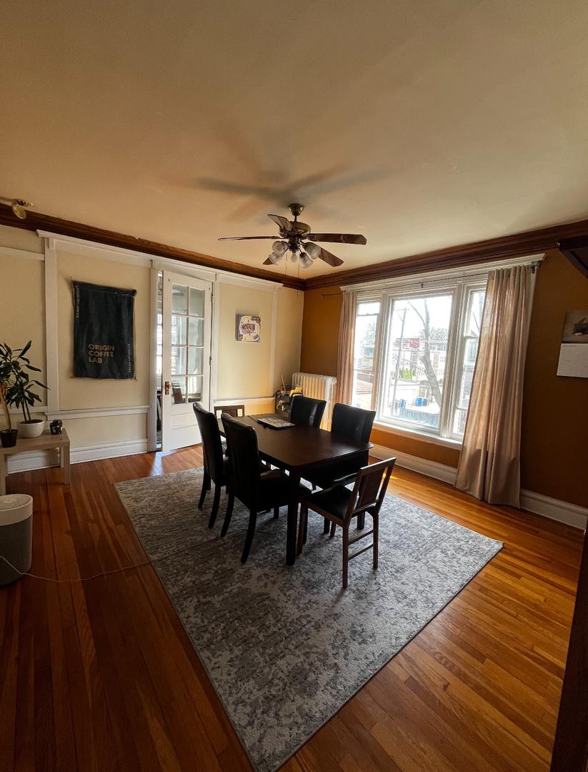 6535 N Bosworth Avenue