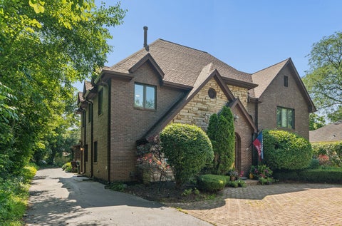 Tiny photo for 1245 Braeburn Avenue, Flossmoor, IL 60422 (MLS # 12705441)