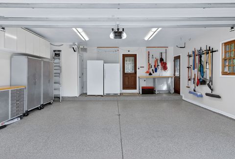 Tiny photo for 39 Mockingbird Lane, Oak Brook, IL 60523 (MLS # 12621773)