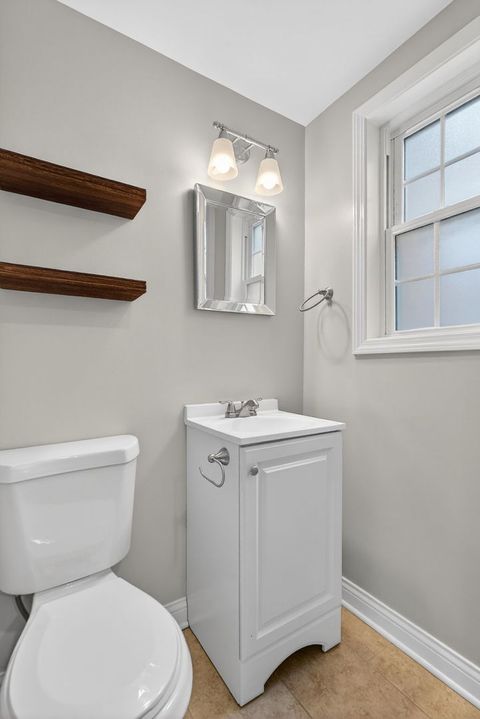 Tiny photo for 15 S Waiola Avenue #6, La Grange, IL 60525 (MLS # 12565641)