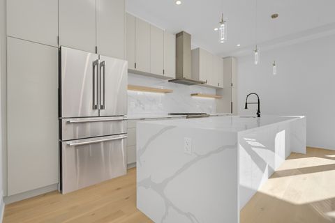 Tiny photo for 501 W Elm Street #3, Chicago, IL 60610 (MLS # 12520726)