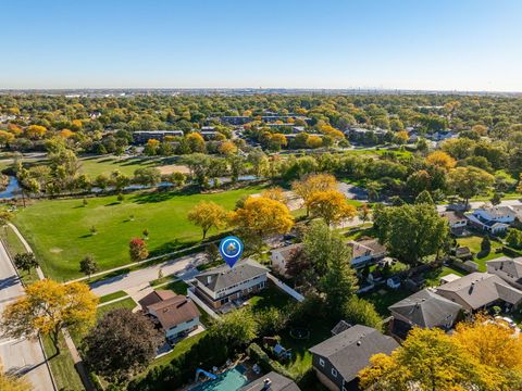 Tiny photo for 908 BRANTWOOD Avenue, Elk Grove Village, IL 60007 (MLS # 12500935)