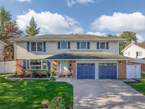 Tiny photo for 908 BRANTWOOD Avenue, Elk Grove Village, IL 60007 (MLS # 12500935)