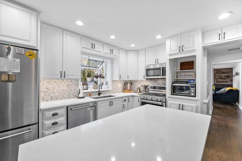 Tiny photo for 908 BRANTWOOD Avenue, Elk Grove Village, IL 60007 (MLS # 12500935)