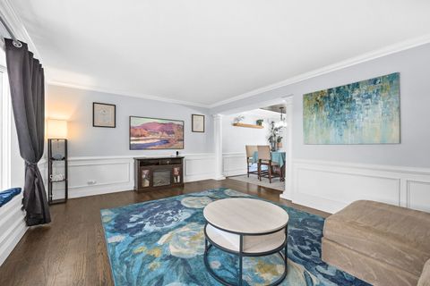 Tiny photo for 908 BRANTWOOD Avenue, Elk Grove Village, IL 60007 (MLS # 12500935)