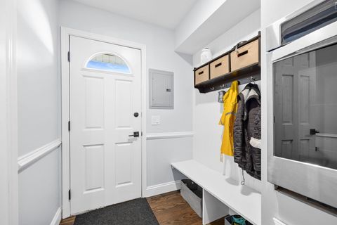 Tiny photo for 908 BRANTWOOD Avenue, Elk Grove Village, IL 60007 (MLS # 12500935)