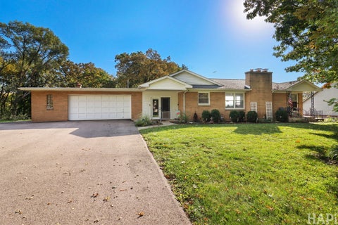 Tiny photo for 5208 N Leeside Street, McHenry, IL 60050 (MLS # 12785450)