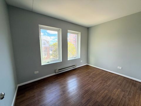 Tiny photo for 1041 Susan Collins Lane #402, Oak Park, IL 60302 (MLS # 12529652)